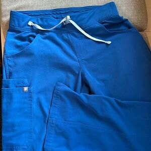 Figs scrub bottoms. Royal Blue. Great condition